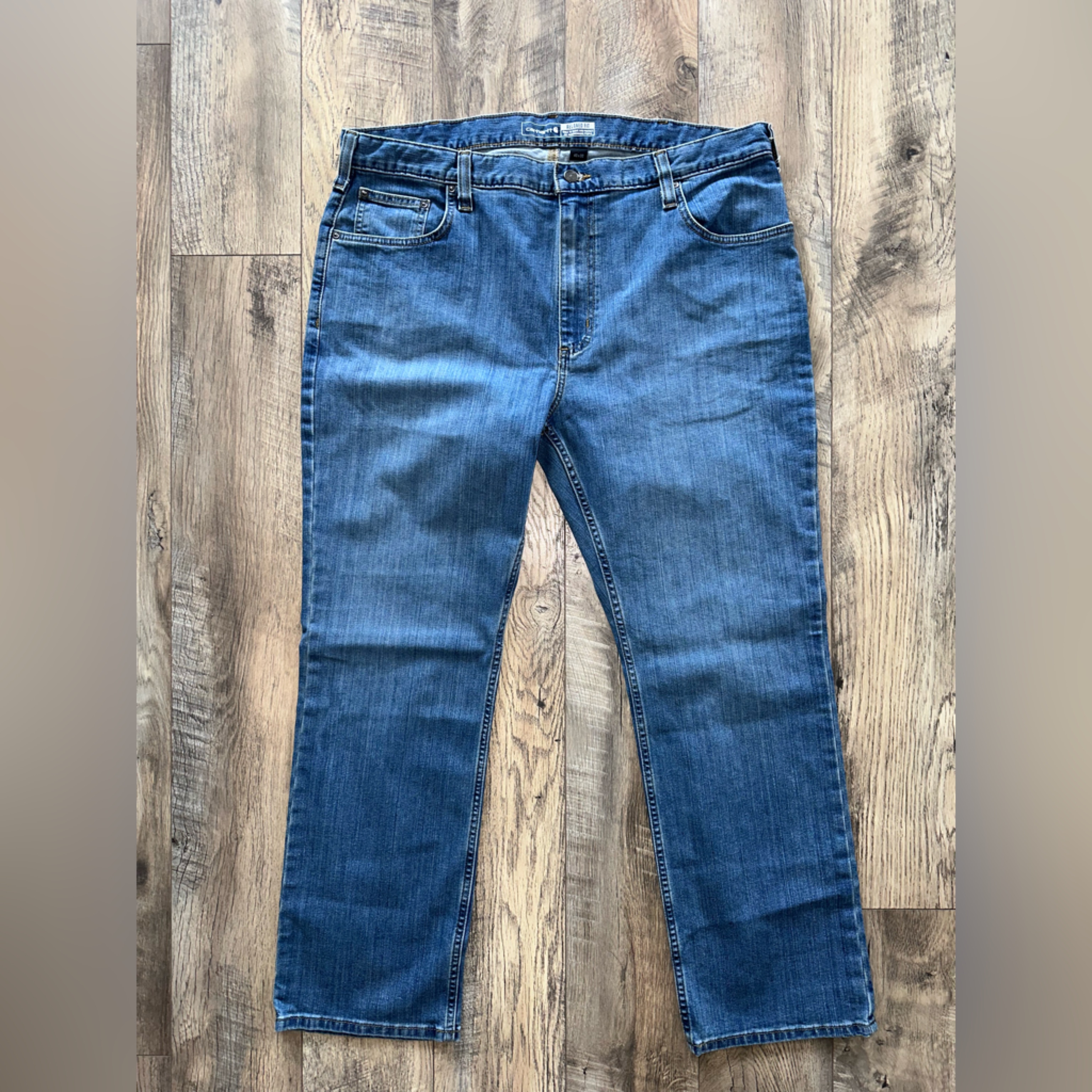 New Carhartt Jeans {40x30}